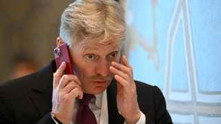 Говорящая голова Кремля говорит через iPhone 