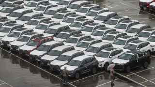 Разгрузить склады не удается