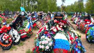 Кладбища в РФ разрастаются с немыслимой скоростью