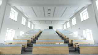 Пустыми аудитории не останутся, а студенты будут изучать что-нибудь благонадежное