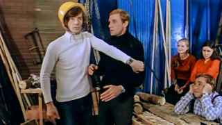 «Чародеи»: урок прохождения сквозь стену