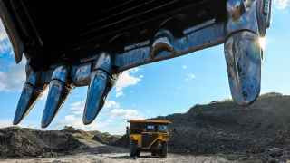 Одна из самых проблемных отраслей – угольная