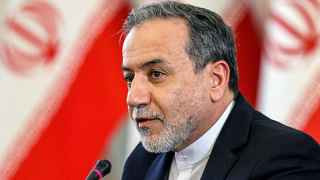 Аббас Аракчи (на фото), министр иностранных дел Ирана, готовится ко встрече со Стивом Уиткоффом, Ъспецпосланником Дональда Трампа