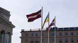Латвия аннулирует ВНЖ россиянам, не говорящим по-латышски