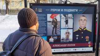 Фотовыставка на Гоголевском бульваре в Москве